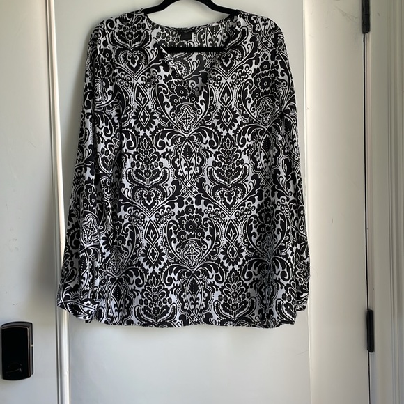 Ann Taylor tunic Beautiful - Picture 2 of 9